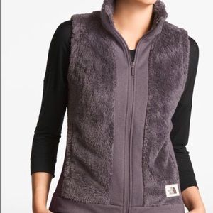 Women’s North Face vest!